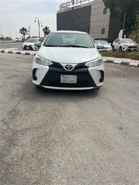 تويوتا يارس سيدان واي 1.5L اوتوماتيك 
