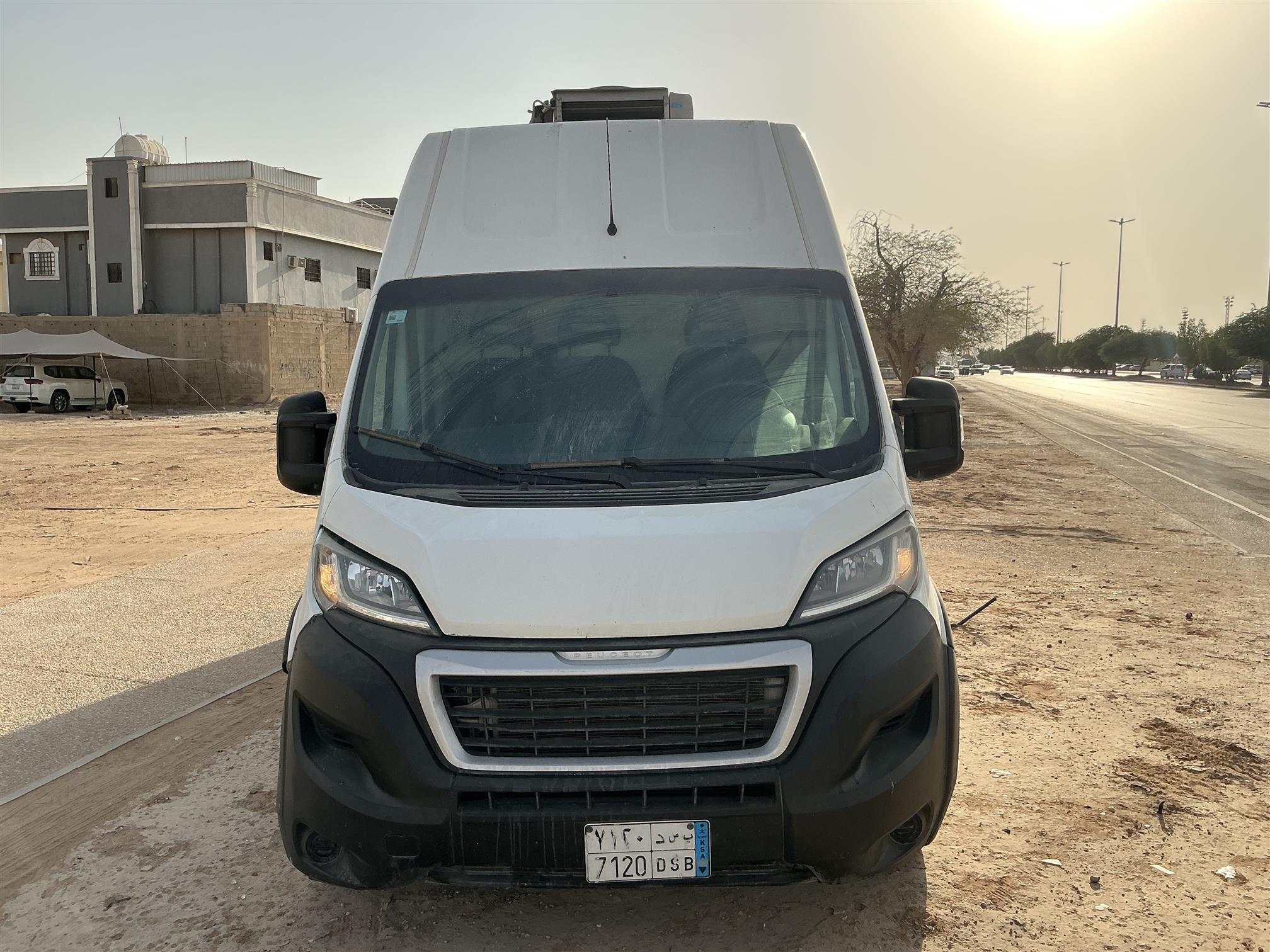 بيجوبوكسر فان بضاعه براد لايعمل ديزل جير عادي