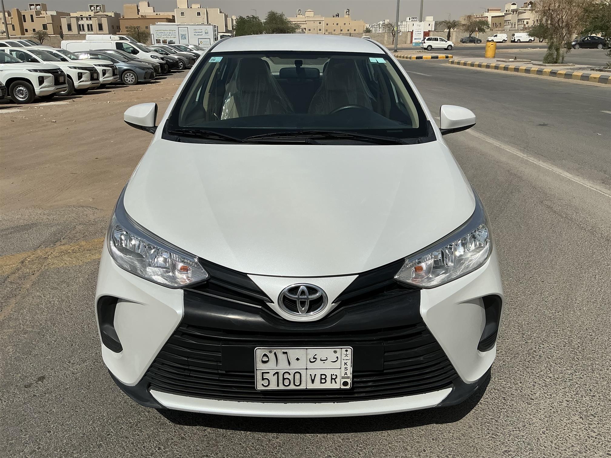 تويوتا يارس سيدان واي 1.5L اوتوماتيك مكينه موضبه