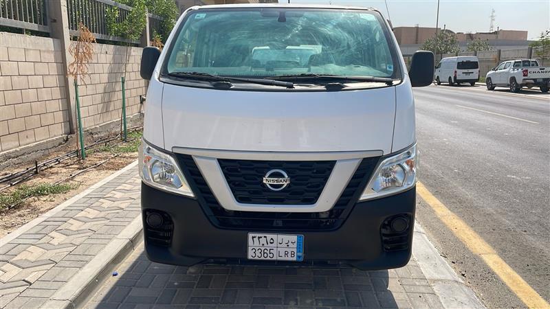 نيسان-اروفان  بضاعة-عادي