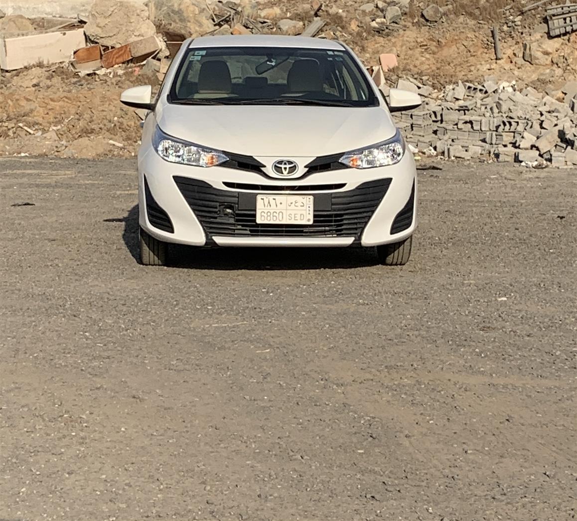 تويوتا-يارس واي-اتوماتيك