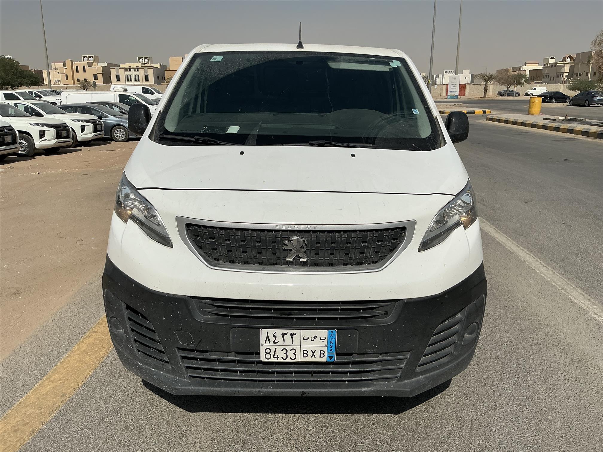 بيجو اكسر بيرت فان بضاعه تيربو ديزل اوتوماتيك 