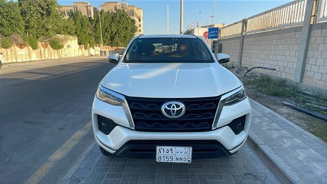 تويوتا-فورتشنر-6سلندر-دبل-اتوماتيك