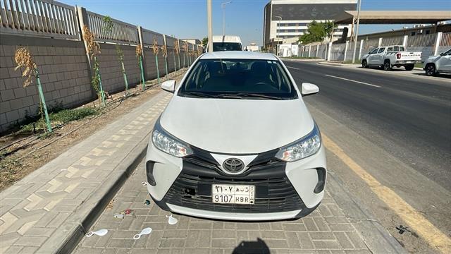 تويوتا-يارس واي-اتوماتيك