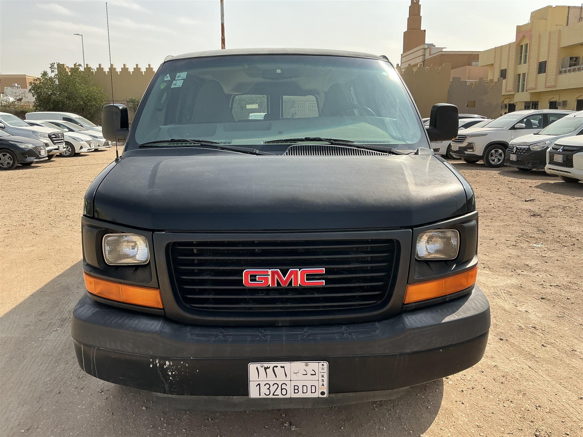 جي إم سي سافانا 7 ركاب أوتوماتيكي  