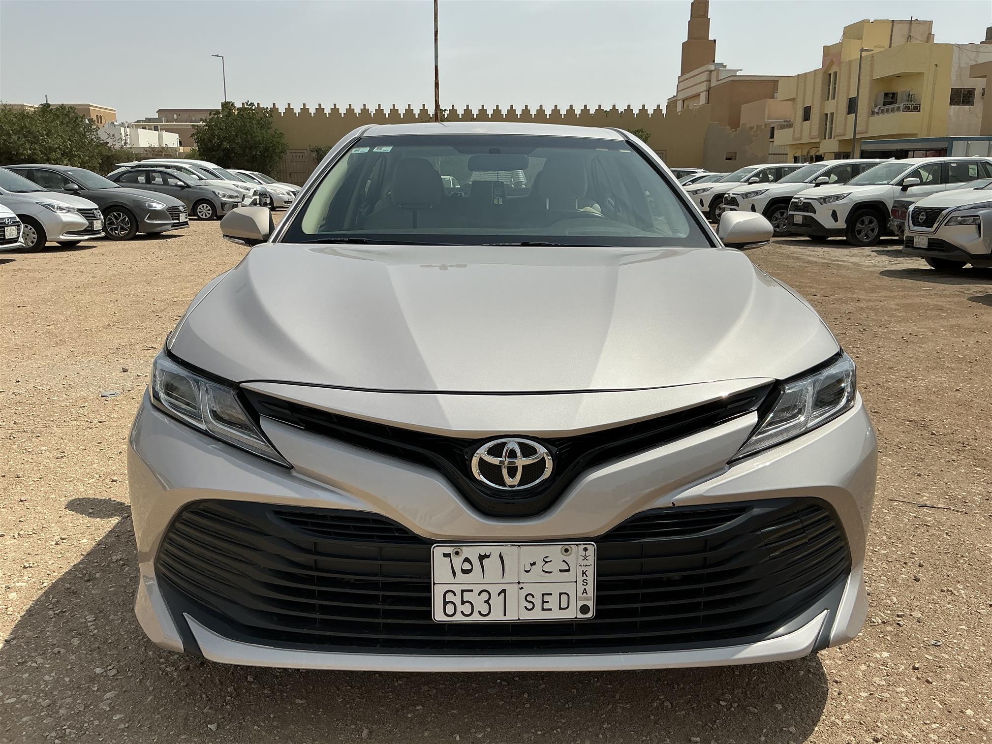 تويوتا كامري جي ال اوتوماتيك