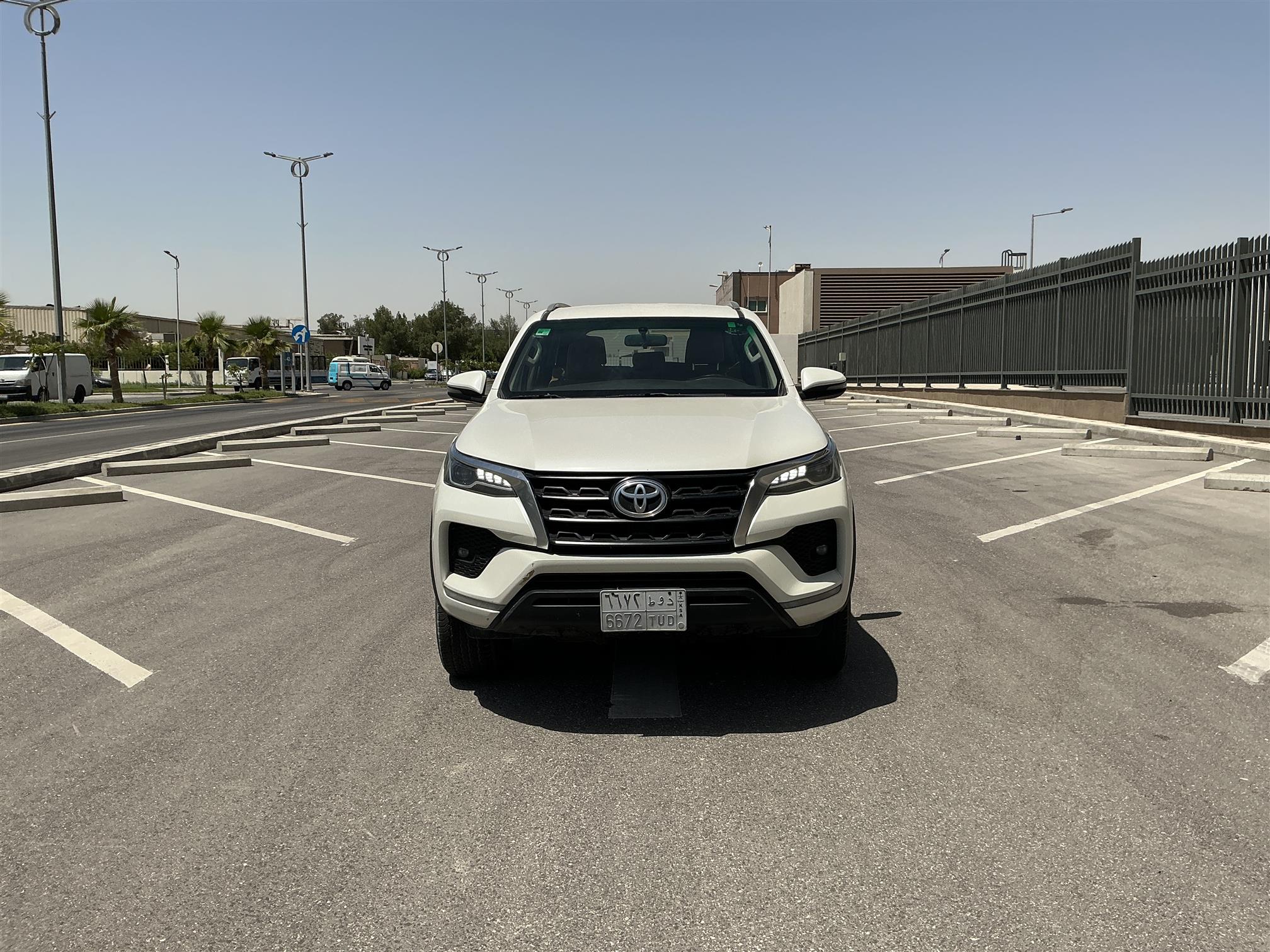 تويوتا  فورتشنر VX1 4.0L V6  